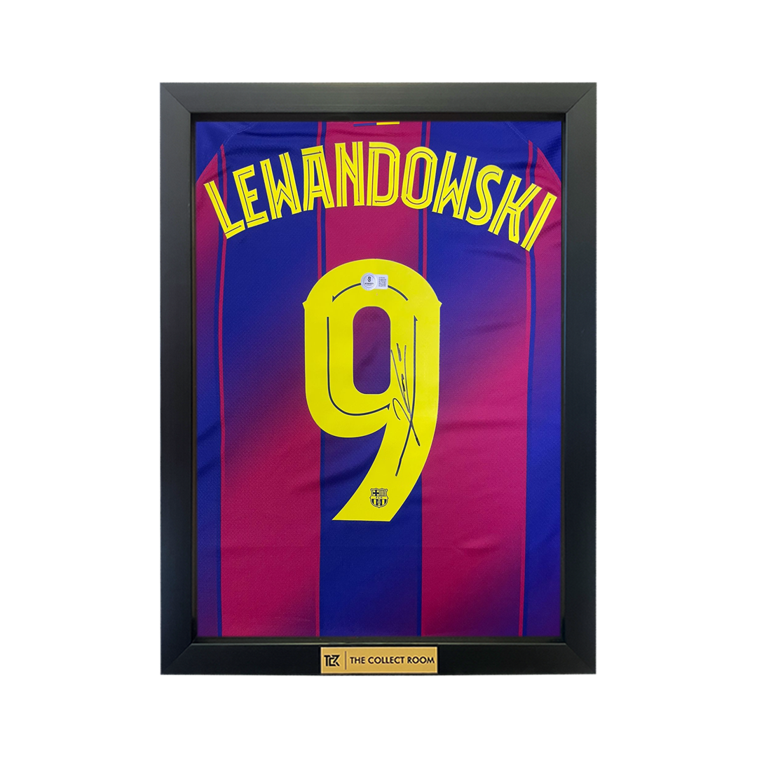 Robert Lewandowski signed Barcelona 2025/26 home shirt