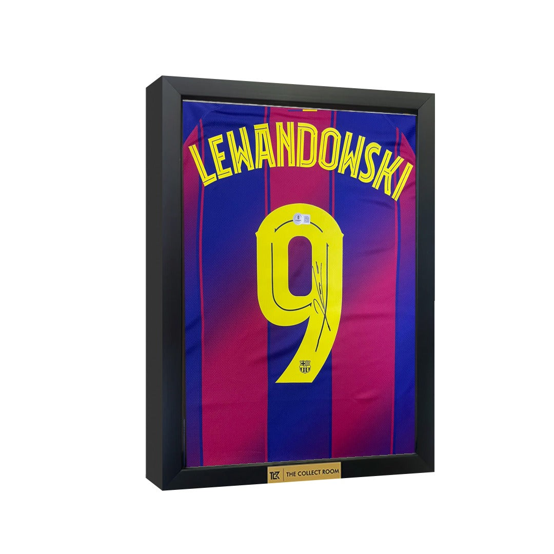 Robert Lewandowski signed Barcelona 2025/26 home shirt
