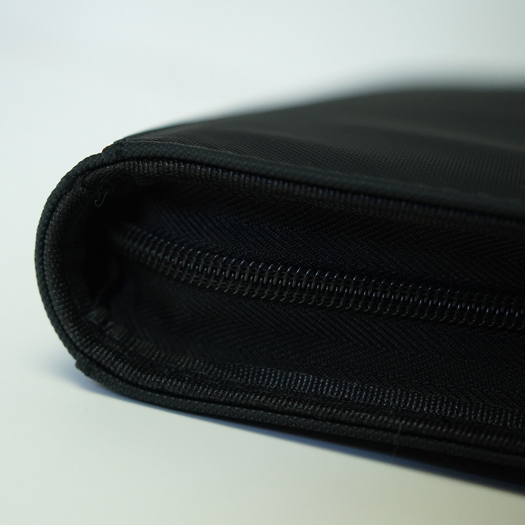 EVORETRO 4x3 Binder with Zipper - Black