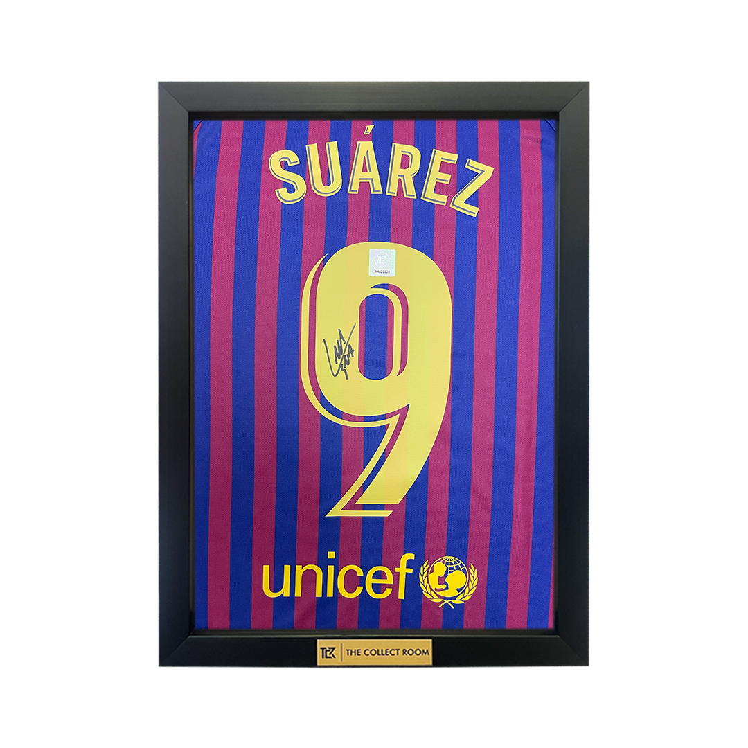 Luis Suarez back signed FC Barcelona 2018-19 Home shirt with Fan style number
