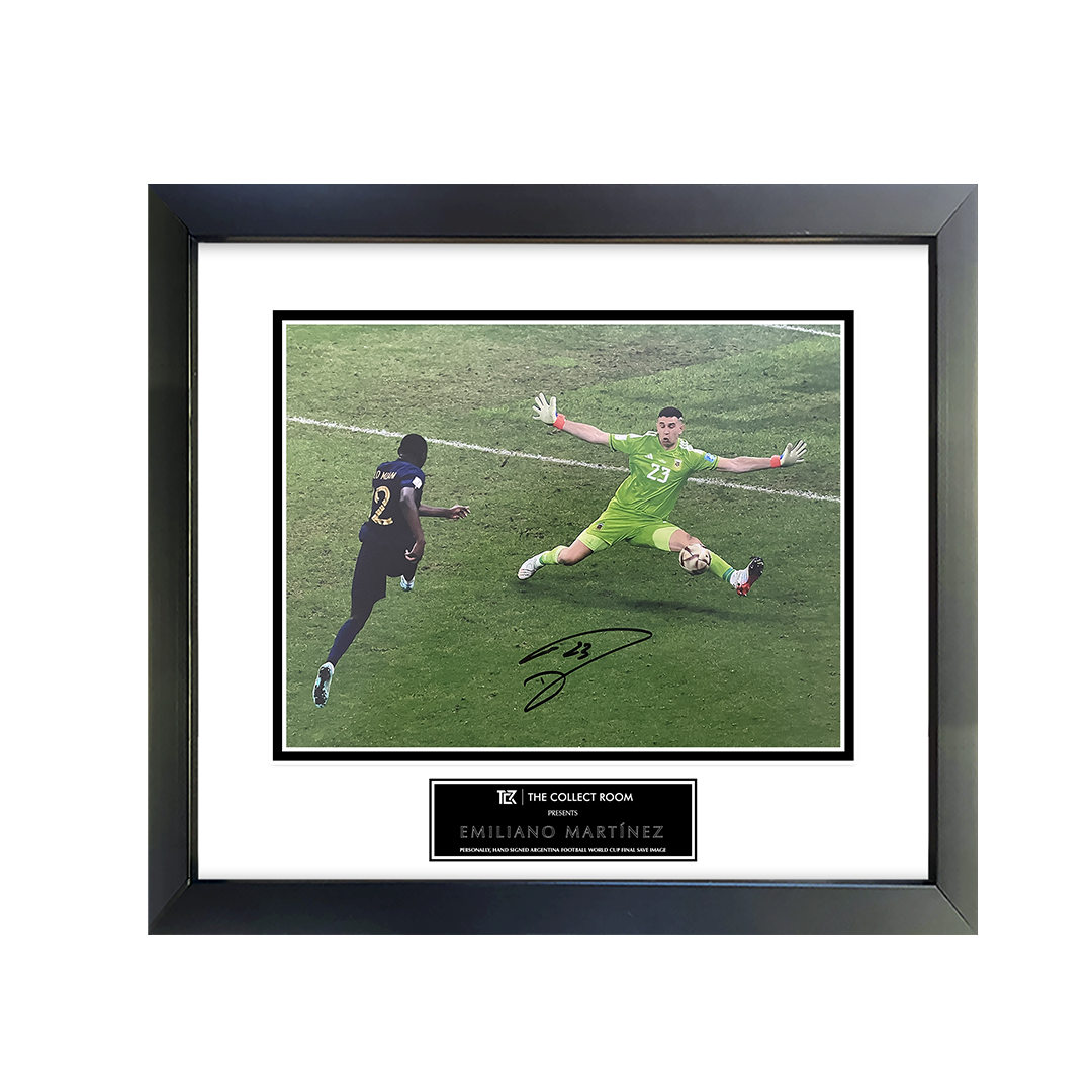 Emiliano Martinez Signed Argentina Football Photo: World Cup Final