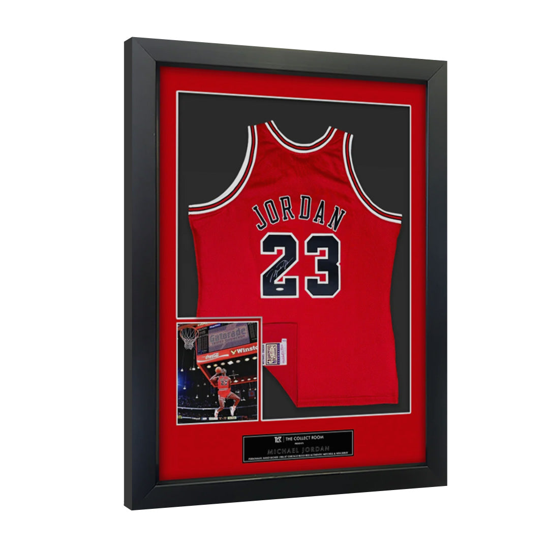 Michael Jordan Signed Chicago Bulls 1997-98 Away Jersey