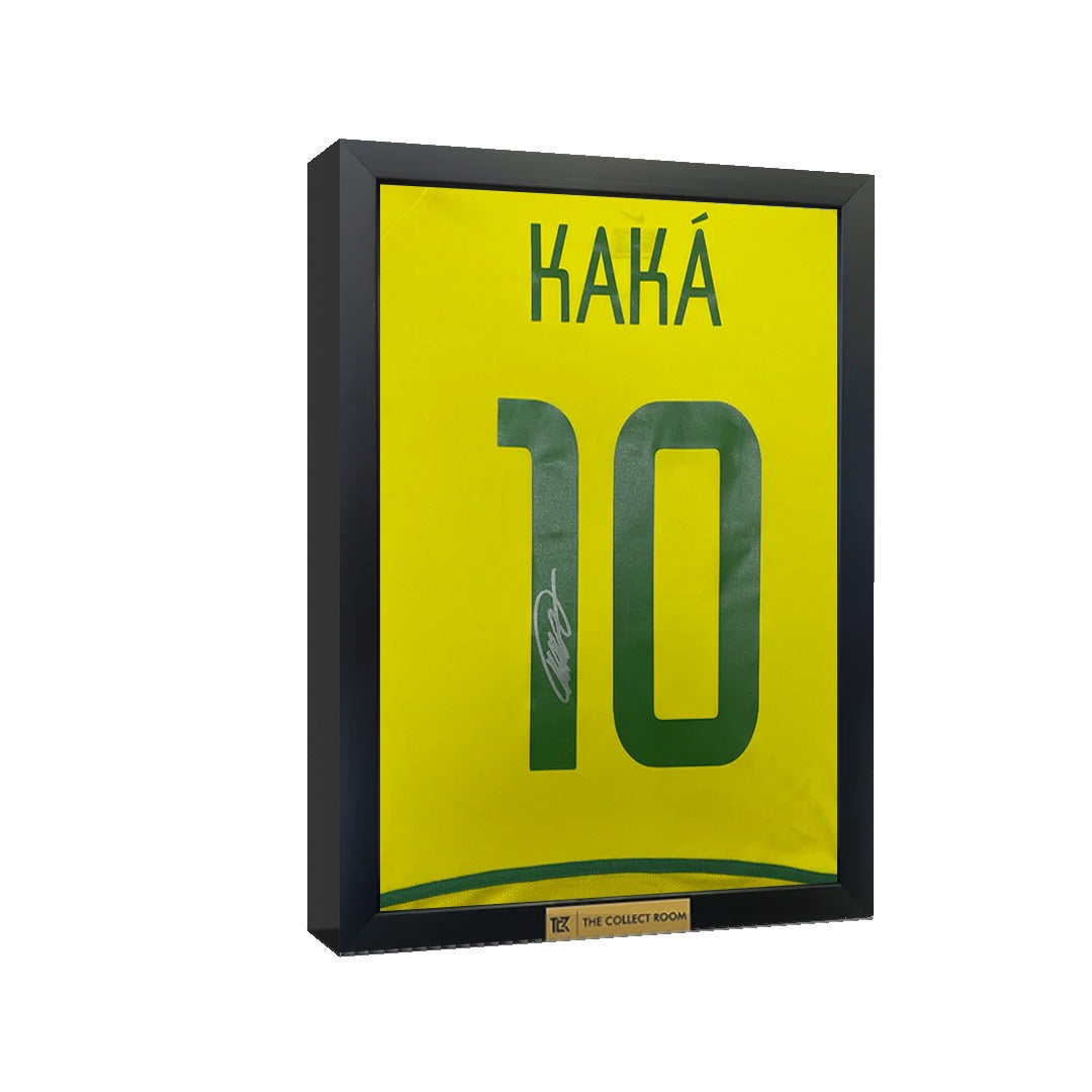 Kaká personally hand-signed the Brazil 2002 home jersey 3D
