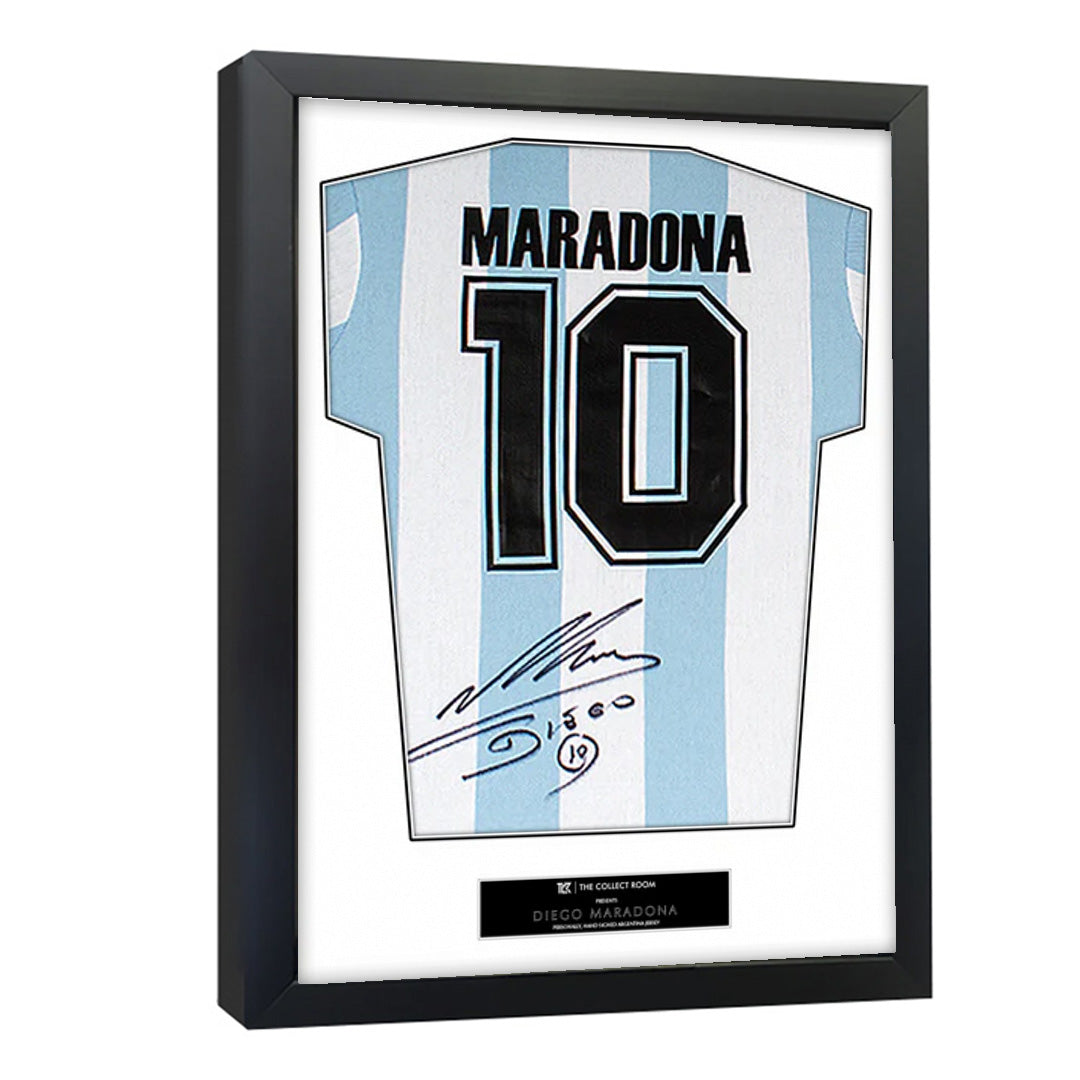 Maradona - Personally Hand-Signed Jersey Frame 3D