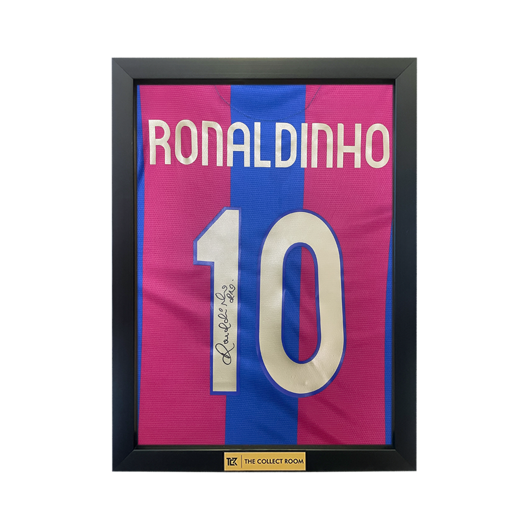 Ronaldinho 10 Barcelona 2006-07 Home Signed Jersey