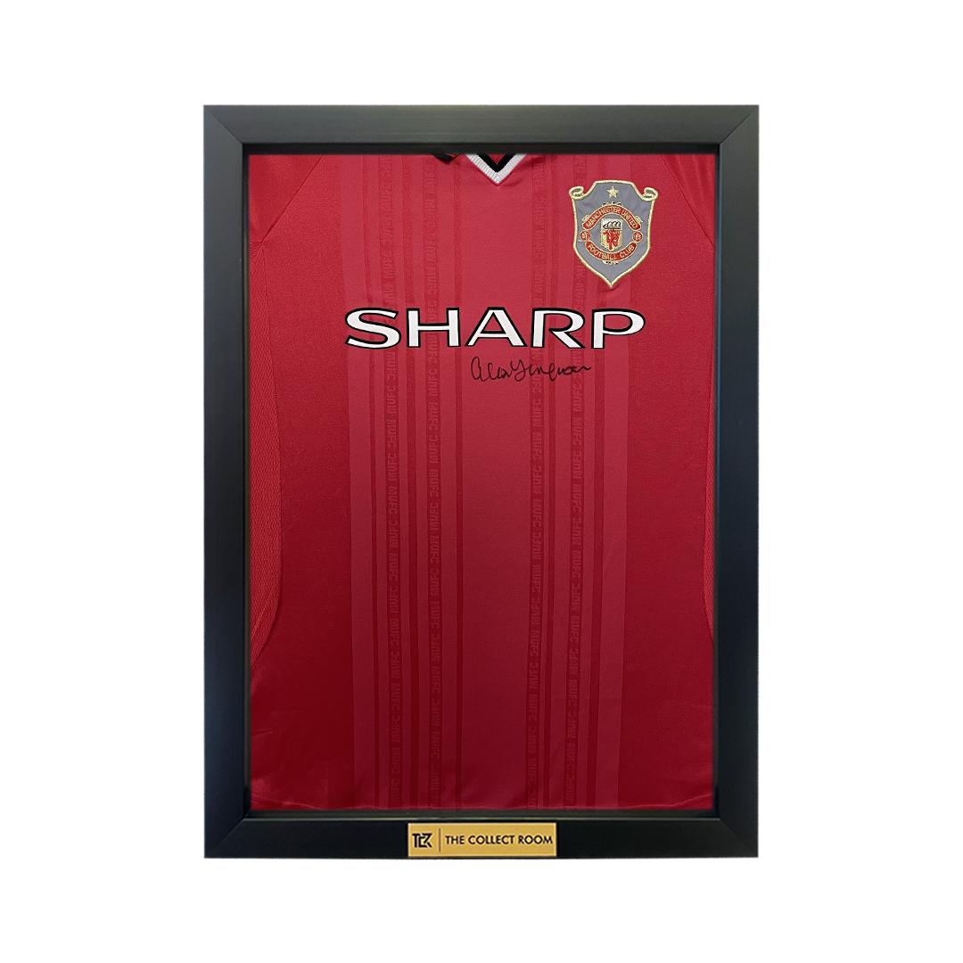 Sir Alex Ferguson's  Signed  Old Trafford  Street Sign